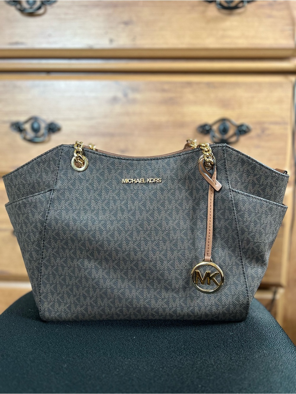 Michael Kors Jet Set Large Signature Logo Shoulder Bag - Picture 3 of 8